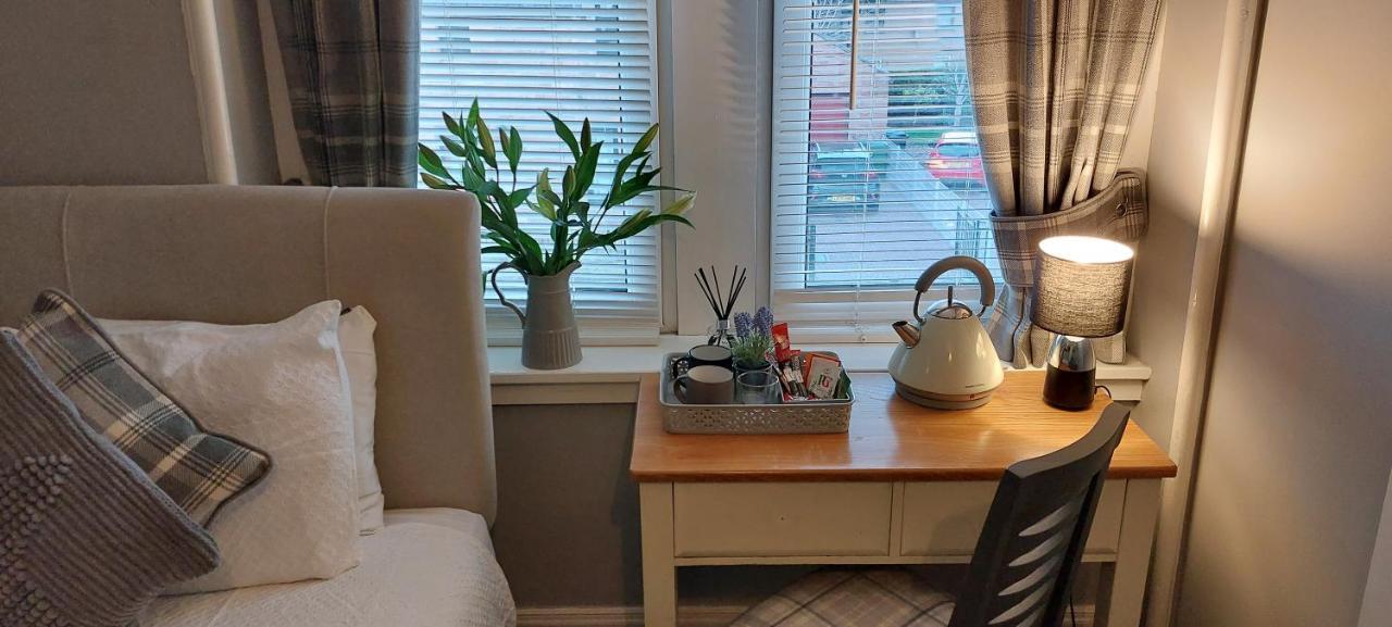 Riverbank Guesthouse 인버네스 외부 사진
