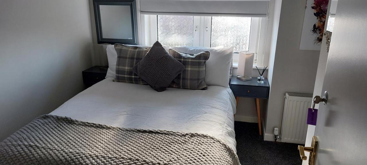 Riverbank Guesthouse 인버네스 외부 사진