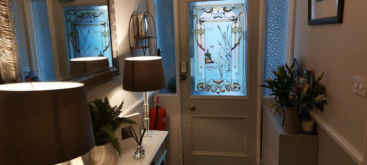 Riverbank Guesthouse 인버네스 외부 사진