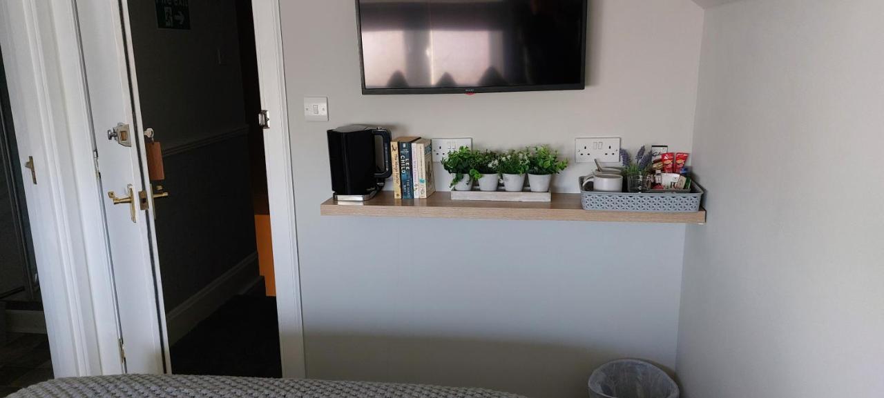 Riverbank Guesthouse 인버네스 외부 사진